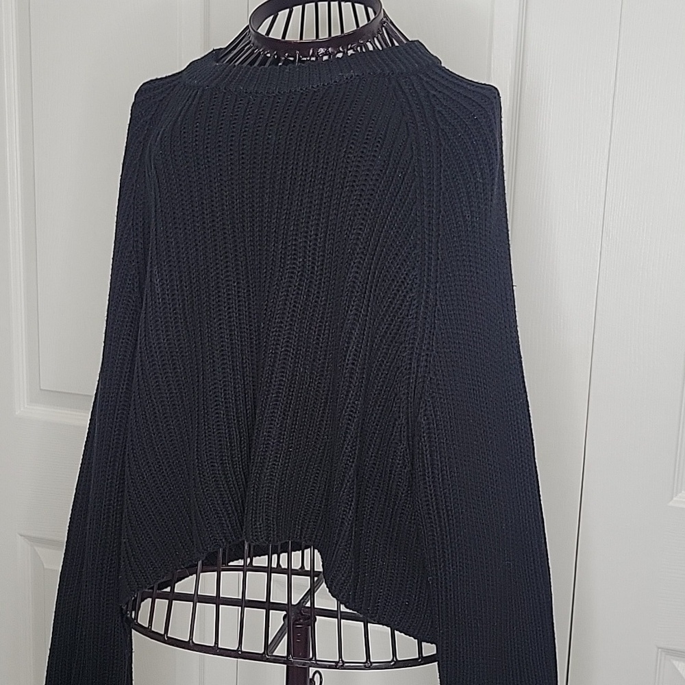 Cotton Candy LA Women's Black Ribbed Knit Cropped Sweater Size L